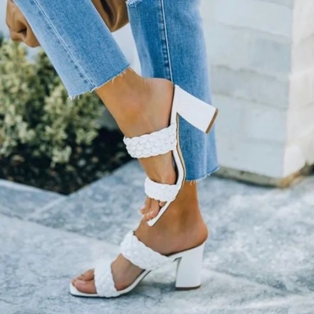 BRAND NEW!  Vici White Braided Square Toe Heeled Sandal 8.5
